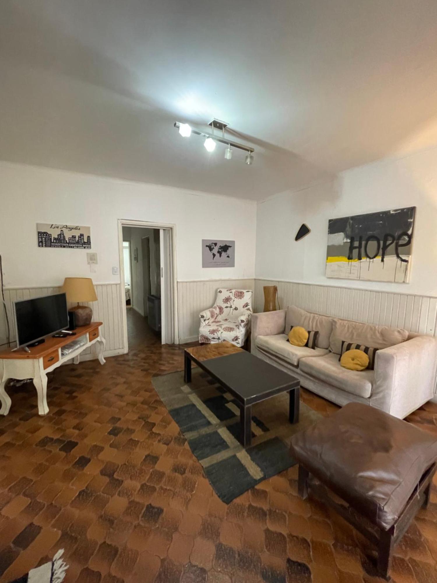 Casa Barrio Universitario Nicaragua 920 Bahia Blanca